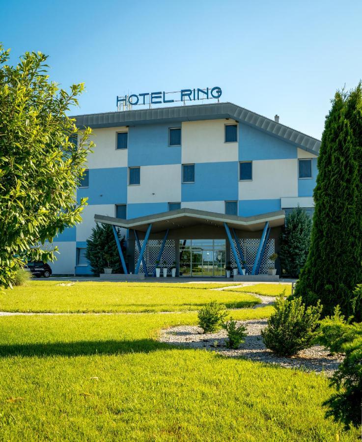 Hotel Ring Orechová Potôň Exterior foto